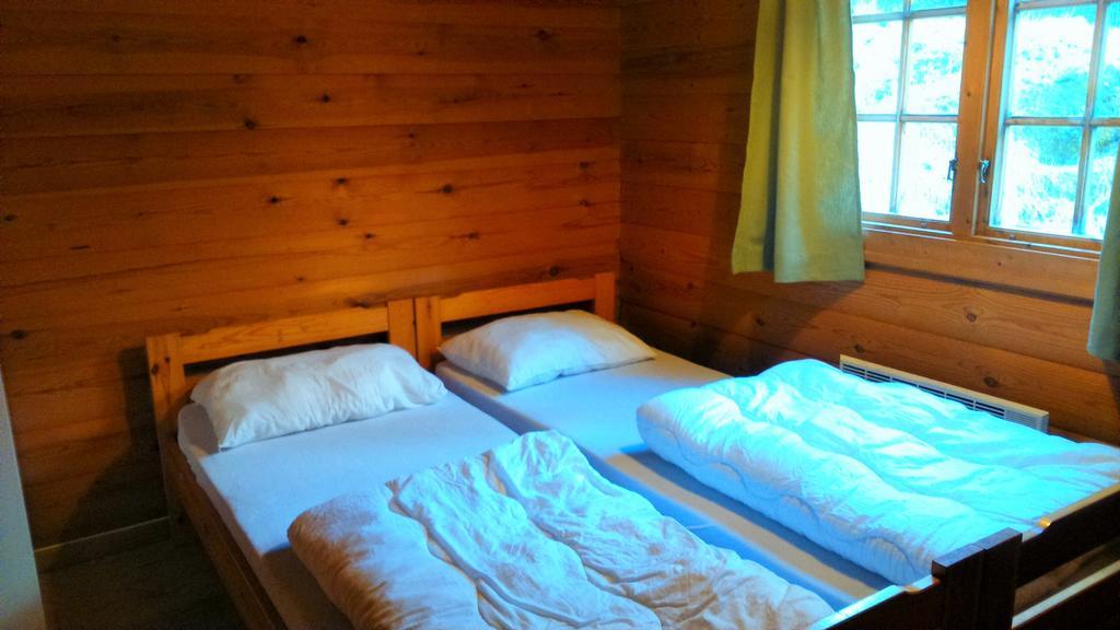 Folven Adventure Camp Ξενοδοχείο Hjelle Δωμάτιο φωτογραφία